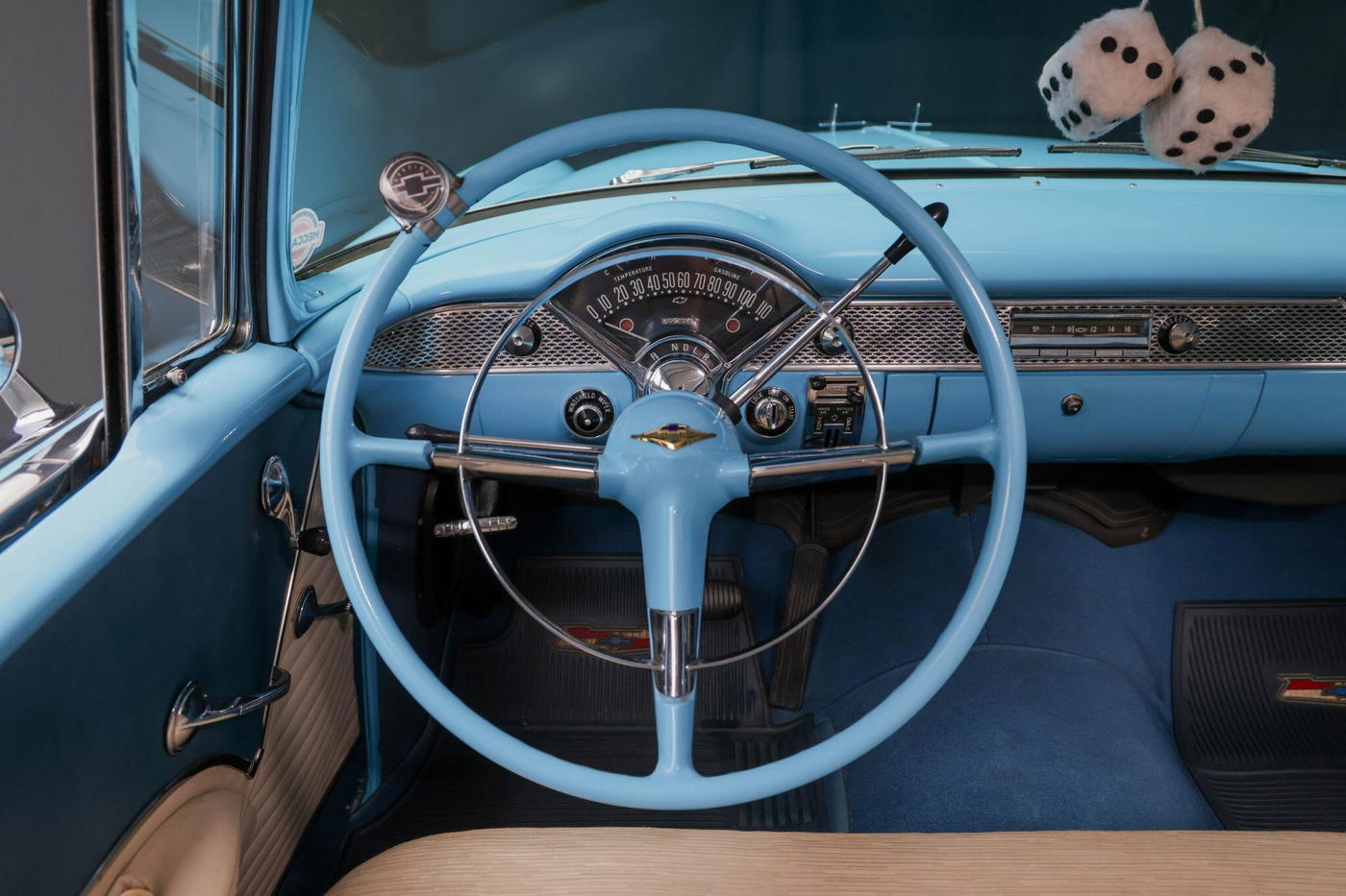 1955 Chevrolet Bel Air 2-Door Hardtop