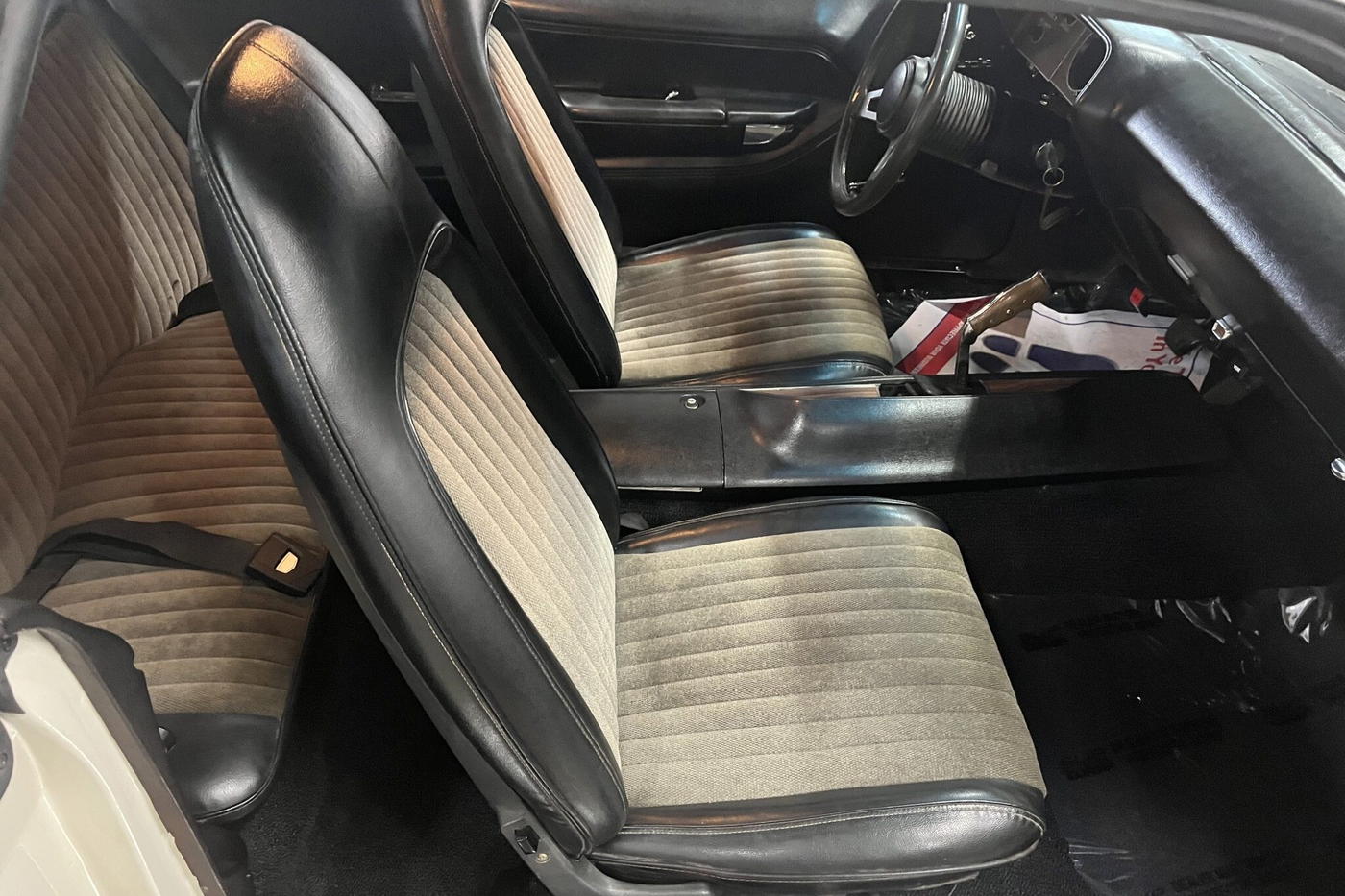 1970 Plymouth ’Cuda 440+6 4-Speed